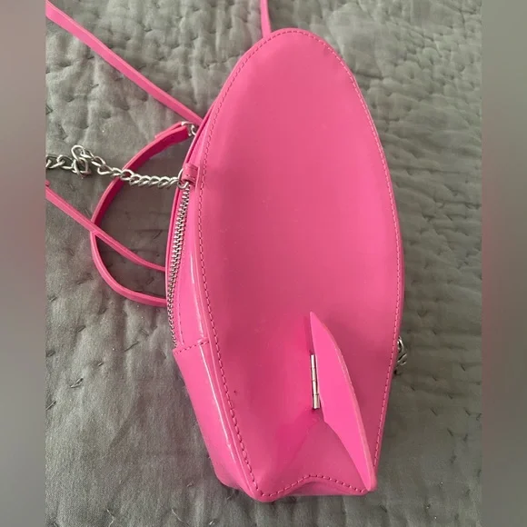 Betsey Johnson Surfs Up Pink Surfboard Crossbody Bag Zippered Silver Tropical - Picture 7 of 9